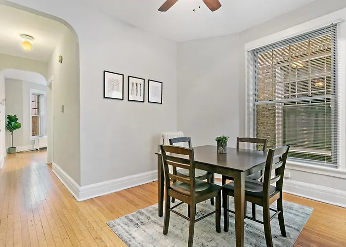 Comfy 2br Near Wrigley Field - Grace 3 Appartement